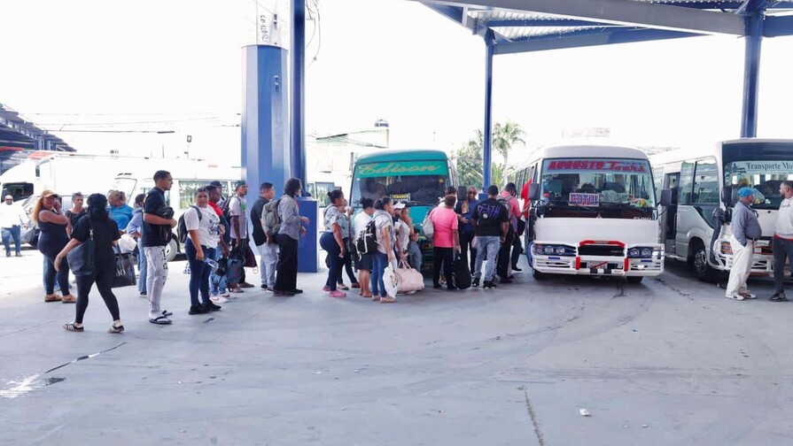 Aumenta el flujo de personas hacia el interior del país por Semana Santa