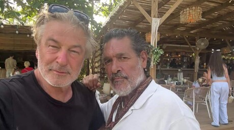 Alec Baldwin disfruta de Semana Santa en RD junto a su familia