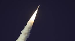 La misión Artemis II sigue su curso pese a experimentar un problema con el inodoro