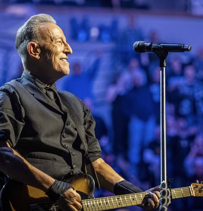 Bruce Springsteen enciende su gira con críticas a Donald Trump y desata polémica