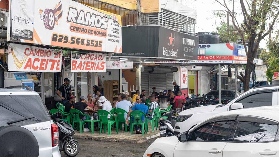 Entre diversión y tranquilidad: así vivieron los residentes del Gran Santo Domingo el Jueves Santo