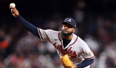 Tras la suspensión, Reynaldo López busca mantener su brazo efectivo y evitar enfriarse