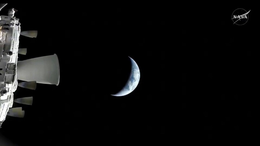 Artemis II abandona la órbita terrestre para dirigirse hacia la Luna