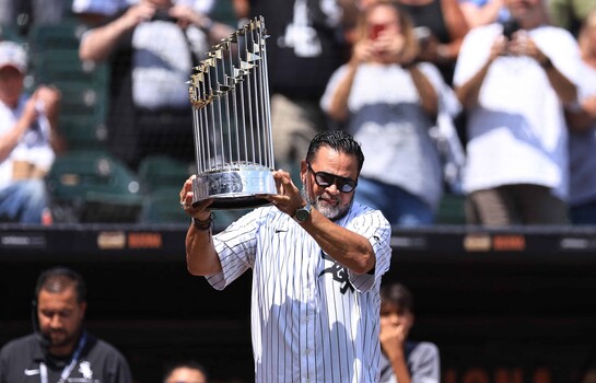 El venezolano Ozzie Guillén tendrá su número retirado por Medias Blancas