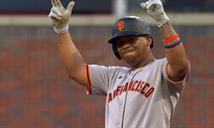 Rafael Devers dispara jonrón en triunfo de los Gigantes ante los Piratas