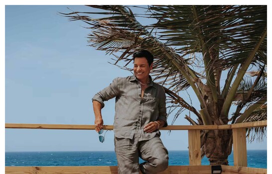 Chayanne, a su llegada a República Dominicana: “Ya el calorcito lo estoy recibiendo”