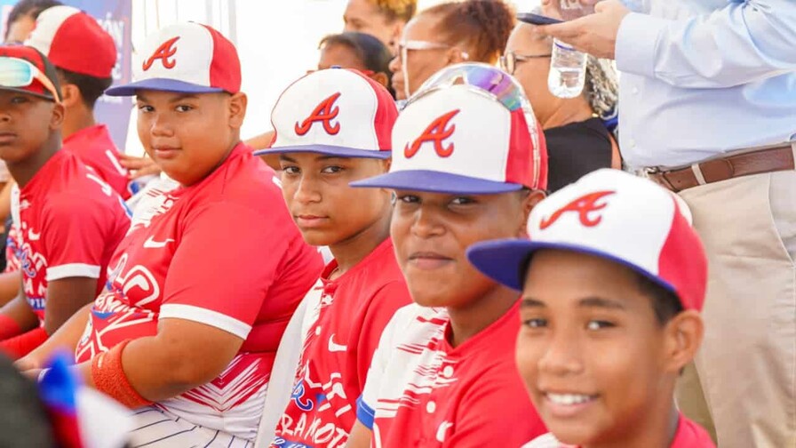 Inefi arranca la construcción de un nuevo estadio en Puerto Plata