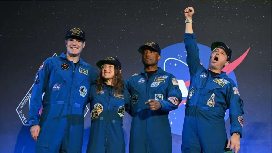 La tripulación de Artemis pide unidad en la Tierra, nuestro bote salvavidas La tripulación de Artemis pide unidad en la Tierra, nuestro bote salvavidas