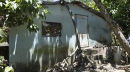 Más de 130 familias afectadas por desbordamiento del arroyo Lebrón esperan por ayuda del Gobierno