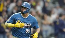 VIDEO | Gary Sánchez pega doble y jonrón pero Milwaukee es barrido por los Padres