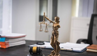 Seguridad jurídica y desarrollo: el costo de un sistema legal a dos velocidades en la RD