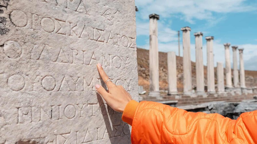 Mamá, quiero ser filóloga Mamá, quiero ser filóloga