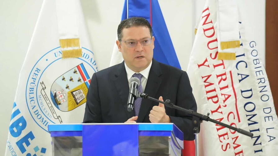 El MICM y Unibe presentan congreso internacional para emprendedores