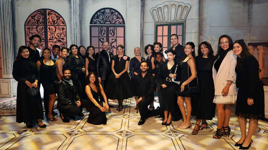 El musical Evita se estrenará en Blue Mall con potente montaje El musical Evita se estrenará en Blue Mall con potente montaje