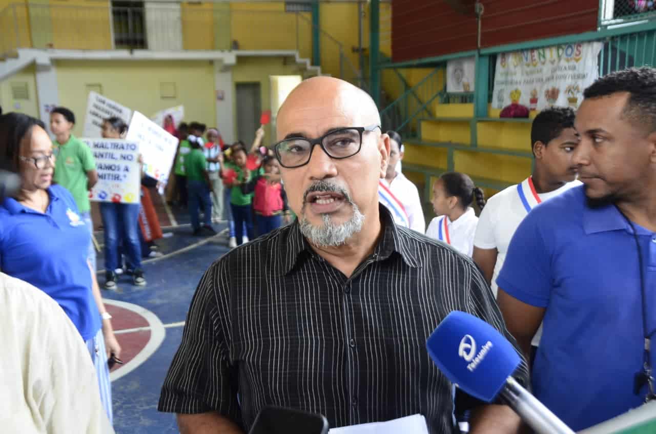 Pablo Ureña, director del programa Niños con una Esperanza.