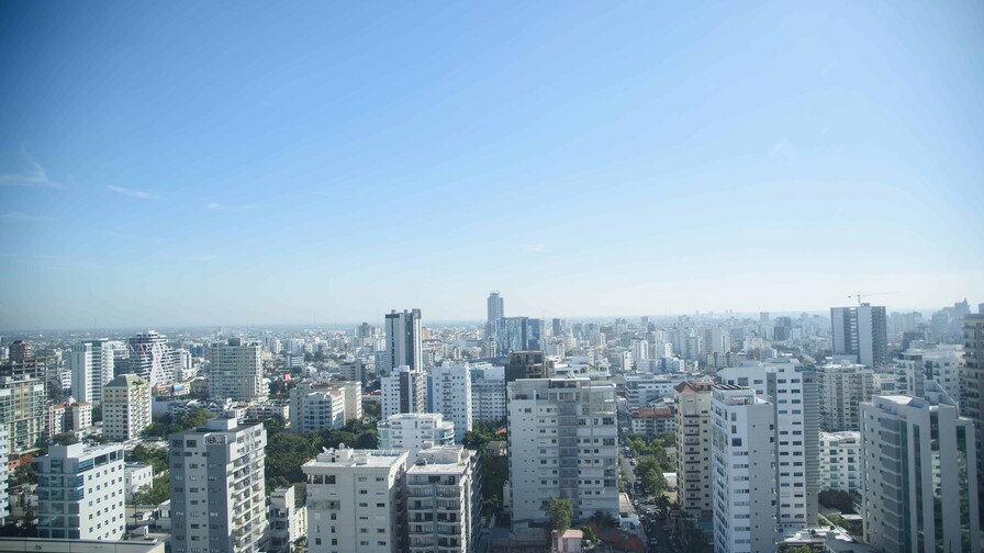 Sin reformas económicas y sociales, la RD caería en trampa del nivel medio de prosperidad