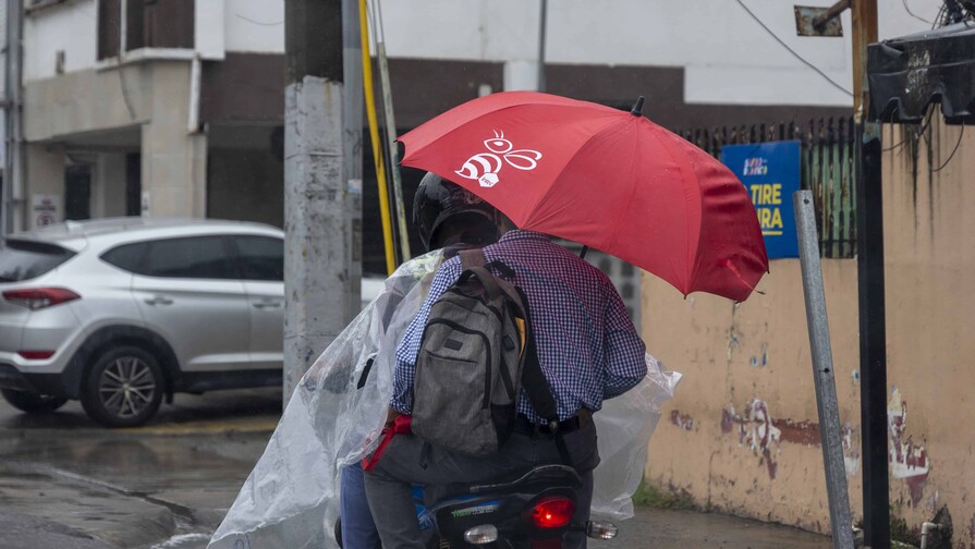Onda tropical provocará aguaceros, tormentas eléctricas y ráfagas de viento en varias provincias