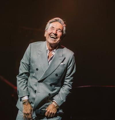 Ricardo Montaner estrenó Para que seas feliz, su tema romántico compuesto en Samaná