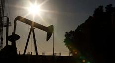 El petróleo de Texas cae a US$83.85 el barril tras la reapertura del estrecho de Ormuz