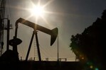 El petróleo de Texas cierra por debajo de los 85 dólares, ante posible acuerdo de Irán y EE. UU.