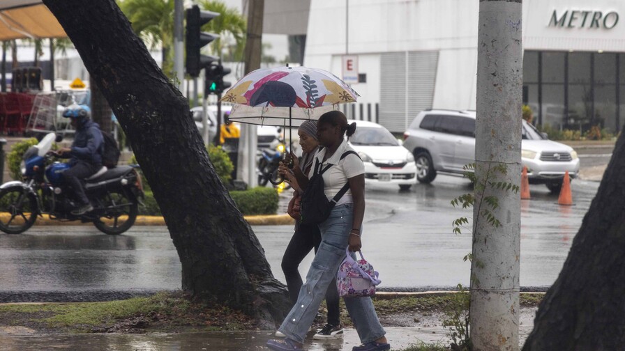 ¿Por qué no llueve en algunas provincias pese a estar bajo alerta?
