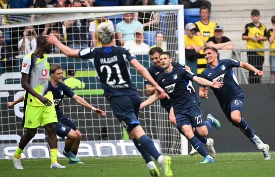 El Dortmund cae en Hoffenheim, bola de título para el Bayern el domingo