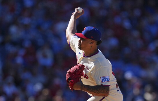 Jhoan Duran a la lista de lesionados por distensión en el oblicuo izquierdo