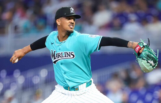Eury Pérez domina a los Braves y completa el primer juego de su carrera