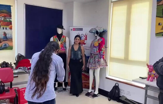 Paella, merengue y fútbol: así celebran el Día del Español en la India