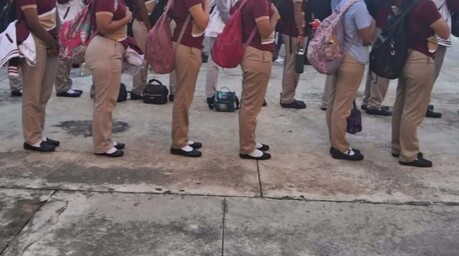 Arrestan a profesor acusado de agresión sexual contra alumna menor de edad