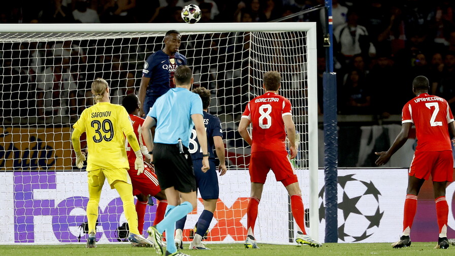 El PSG se adelanta en su semifinal ante el Bayern tras un partido loco