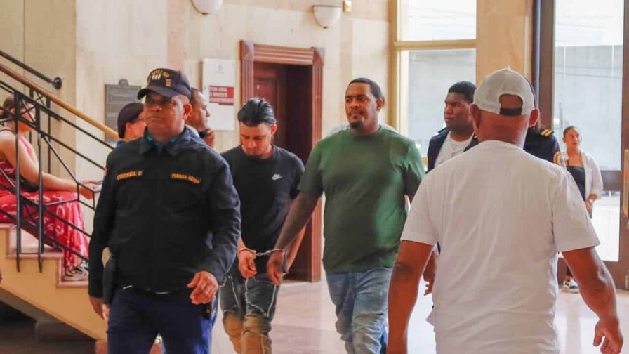 Dictan prisión preventiva contra tres acusados por muerte de puertorriqueño en Santiago