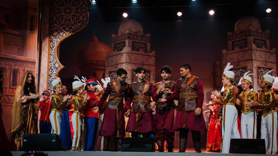 Una noche mágica en Agrabah: Saint George School presenta “Aladdin Jr.”