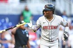 Geraldo Perdomo jonronea y lidera la paliza de Arizona sobre San Diego Geraldo Perdomo jonronea y lidera la paliza de Arizona sobre San Diego