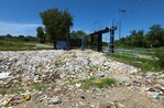 De río a canal: plásticos invaden sistema de riego en Santiago tras lluvias
