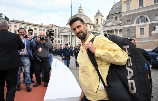 Djokovic reaparece tras su lesión con una derrota en Roma