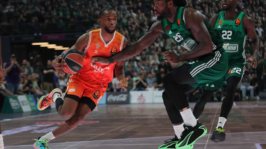 Jean Montero silencia de nuevo Atenas con 29 puntos y fuerza partido para el Final Four