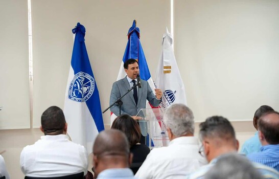 Roberto Ángel Salcedo anuncia celebración del Primer Festival Cultural de la Región Enriquillo