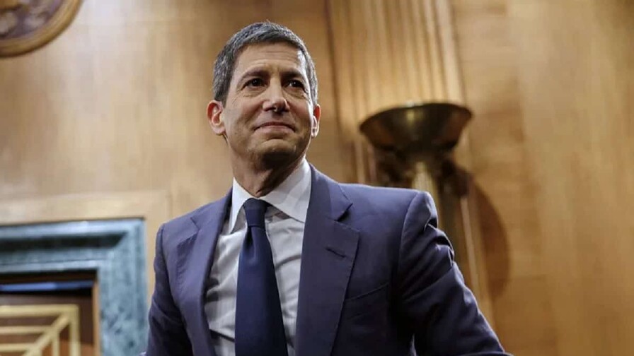 El Senado aprueba al candidato de Trump, Kevin Warsh, como nuevo presidente de la Fed