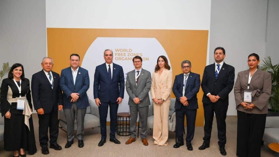 DP World anuncia inversión de US$100 millones en RD para expansión logística