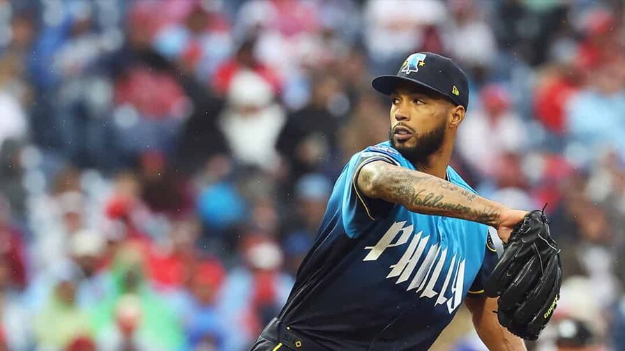 Cristopher Sánchez está a 2.2 innings de convertir su racha en la tercera mejor de la historia