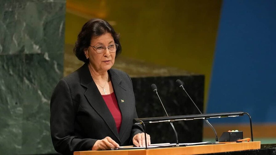 La presidenta de Surinam viaja a República Dominicana para ampliar la cooperación La presidenta de Surinam viaja a República Dominicana para ampliar la cooperación