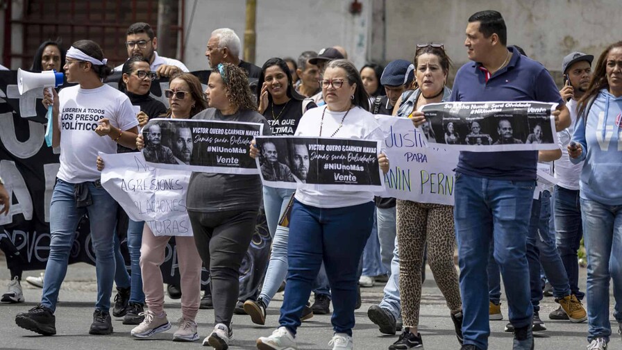 La protesta resurge en una Venezuela sin la mano férrea de Maduro La protesta resurge en una Venezuela sin la mano férrea de Maduro