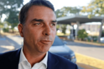 Flávio Bolsonaro refuerza su equipo de seguridad ante crecientes amenazas de muerte Flávio Bolsonaro refuerza su equipo de seguridad ante crecientes amenazas de muerte