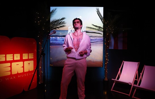 Bad Bunny ya se exhibe en el Museo de Cera de Madrid con escenografía caribeña