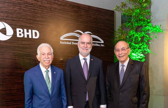 Bibliófilos y Banco BHD ponen a circular tres libros fundamentales de historia dominicana