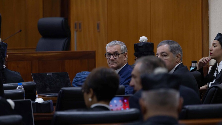 Jueza decide hoy si envía a juicio a Gonzalo Castillo, Donald Guerrero y José Ramón Peralta Jueza decide hoy si envía a juicio a Gonzalo Castillo, Donald Guerrero y José Ramón Peralta
