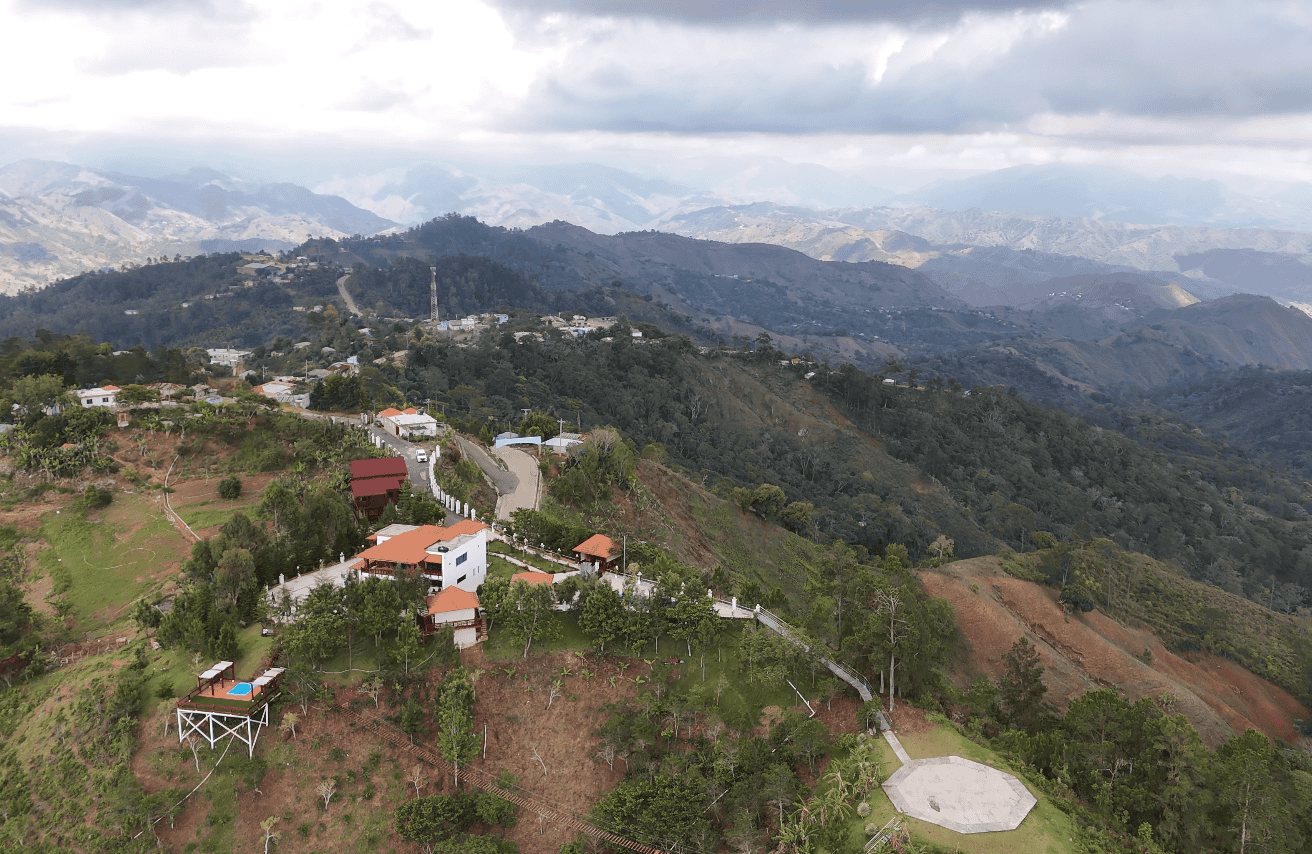 Vistas panorámica de Los Fríos, en la Cordillera Central. 