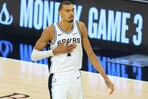 La estrella francesa de la NBA Wemby apoya protestas de estudiantes en Francia La estrella francesa de la NBA Wemby apoya protestas de estudiantes en Francia