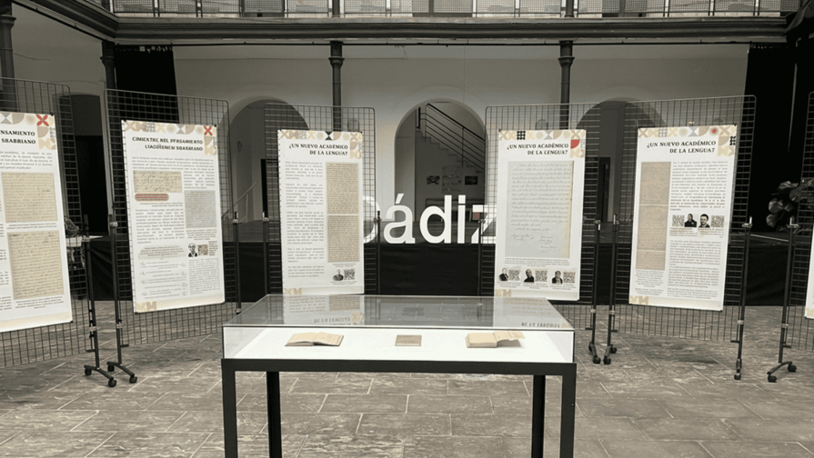 Diccionarios junto al mar Diccionarios junto al mar